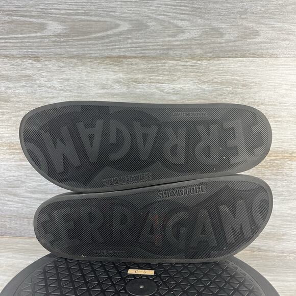 Salvatore Ferragamo Men’s Groove 2 Slide Sandals Size 12 M - Picture 8 of 8